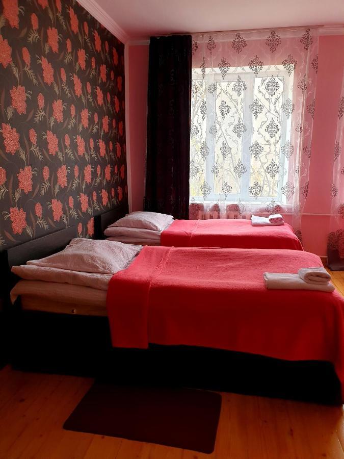 Red Stone Guest House Kazbegi Εξωτερικό φωτογραφία